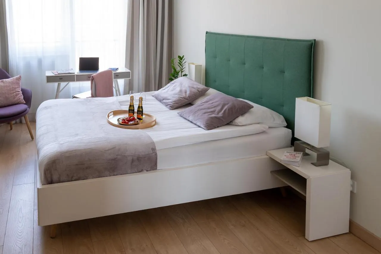 Happy House Apartamenty Krakow Aparthotel